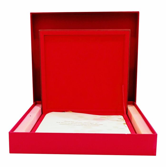 Red Ultra Premium Floral Design In Gold Foiling-King of Cards