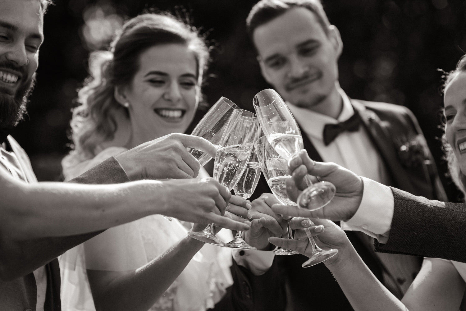 What is a Cocktail Dress Code for the Wedding?