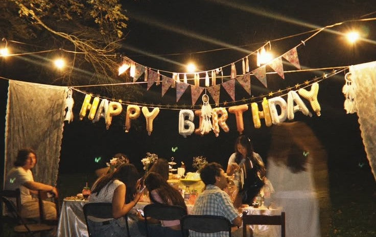How Do You Tell Your Guests Not to Bring a Gift Without Making It Awkward?