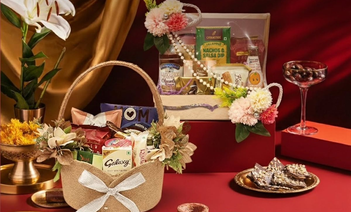 10 Thoughtful Gift Hamper Ideas for Diwali