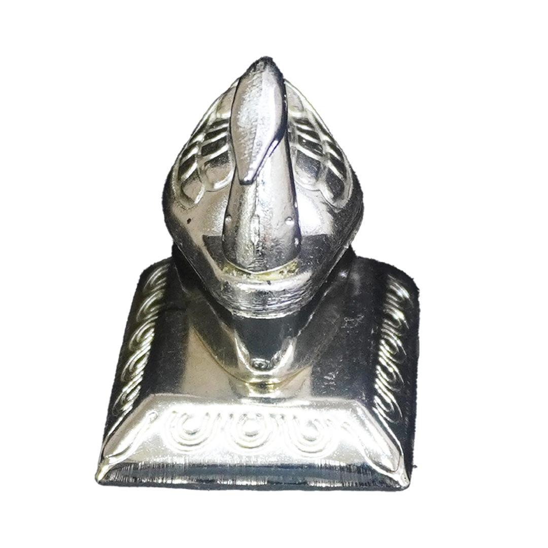 White Metal Swan Showpiece-King of Cards