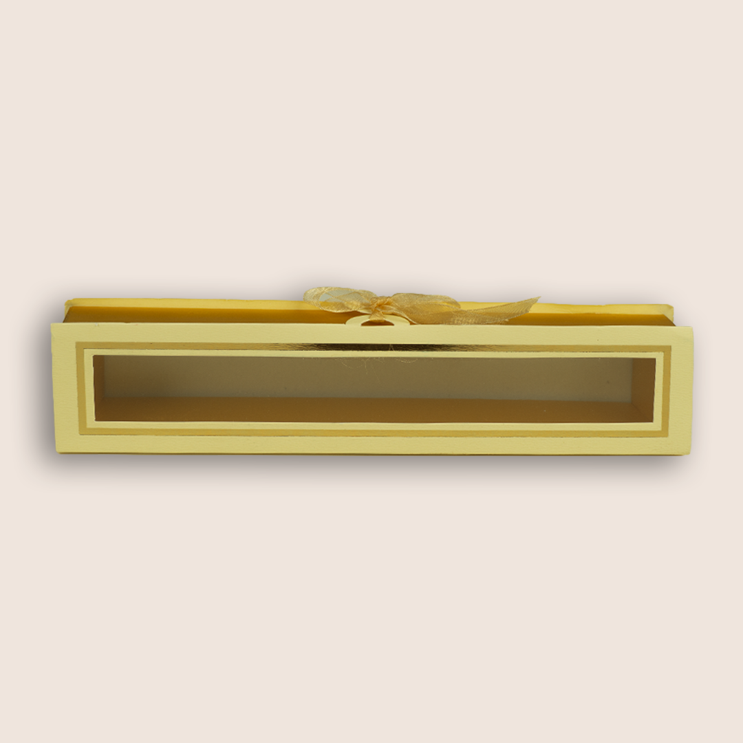 Cream Transparent Scroll Box Card - KJPS2930