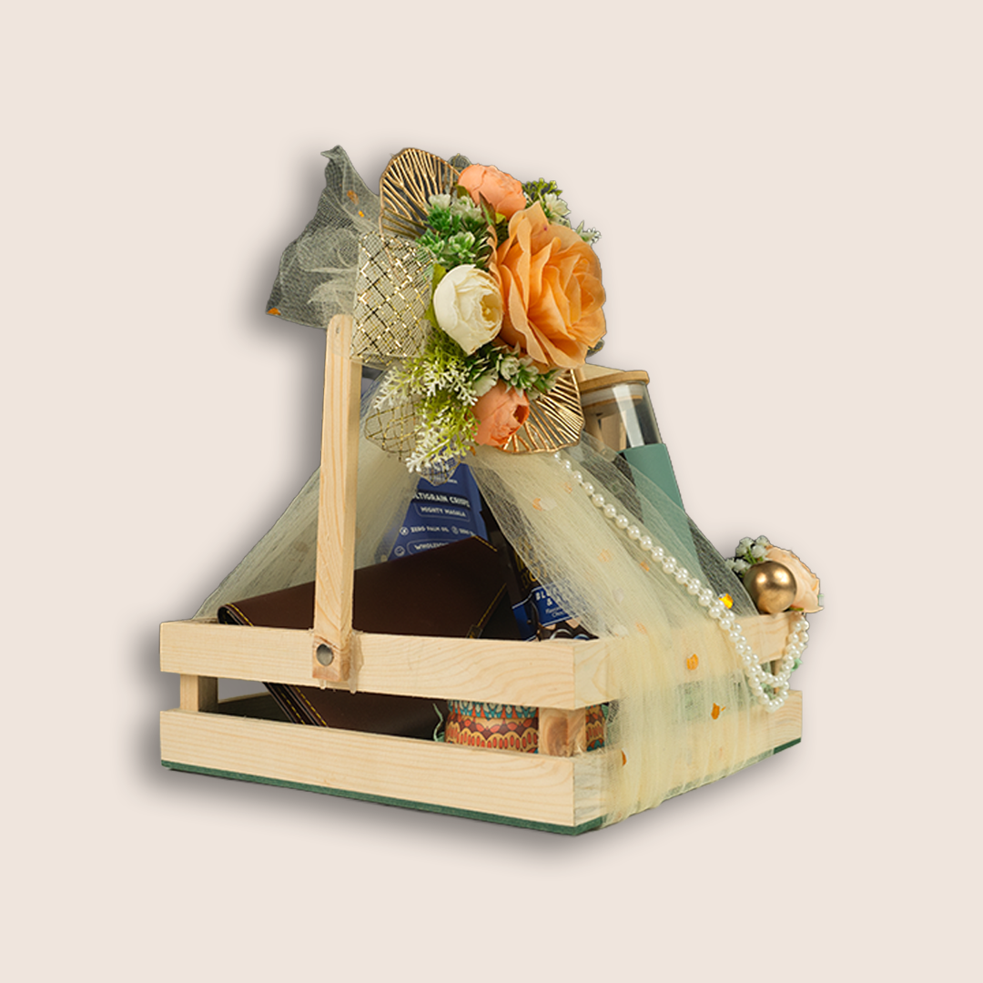 Cream Wooden Charm Premium Gift Hamper- KLGH0090