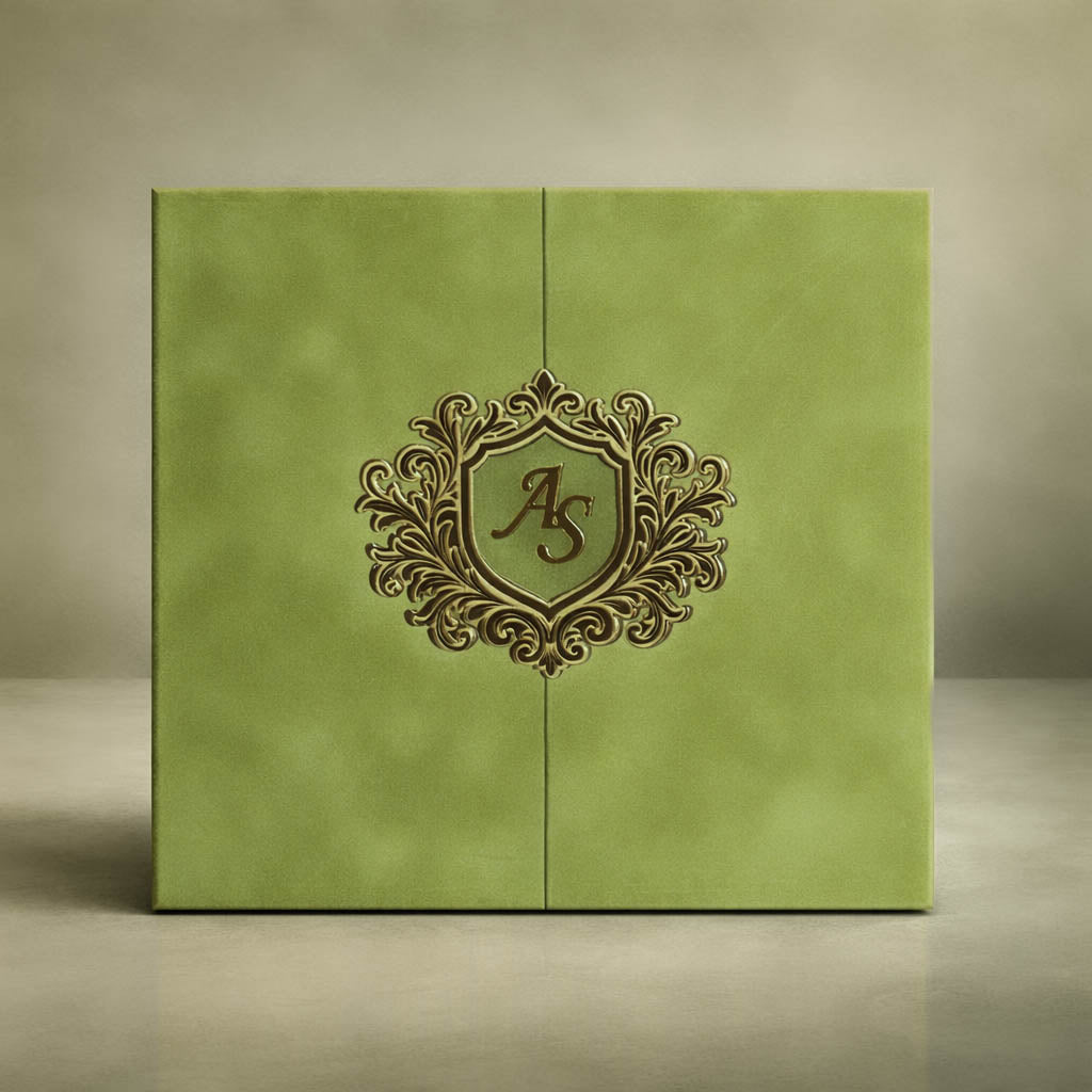Green Emblem Wedding Invitation Box-KMMEX8390
