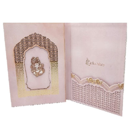 With our premium invitation cards, you can be sure that your event will be nothing short of spectacular. Impress your guests from the moment they receive their invitation.