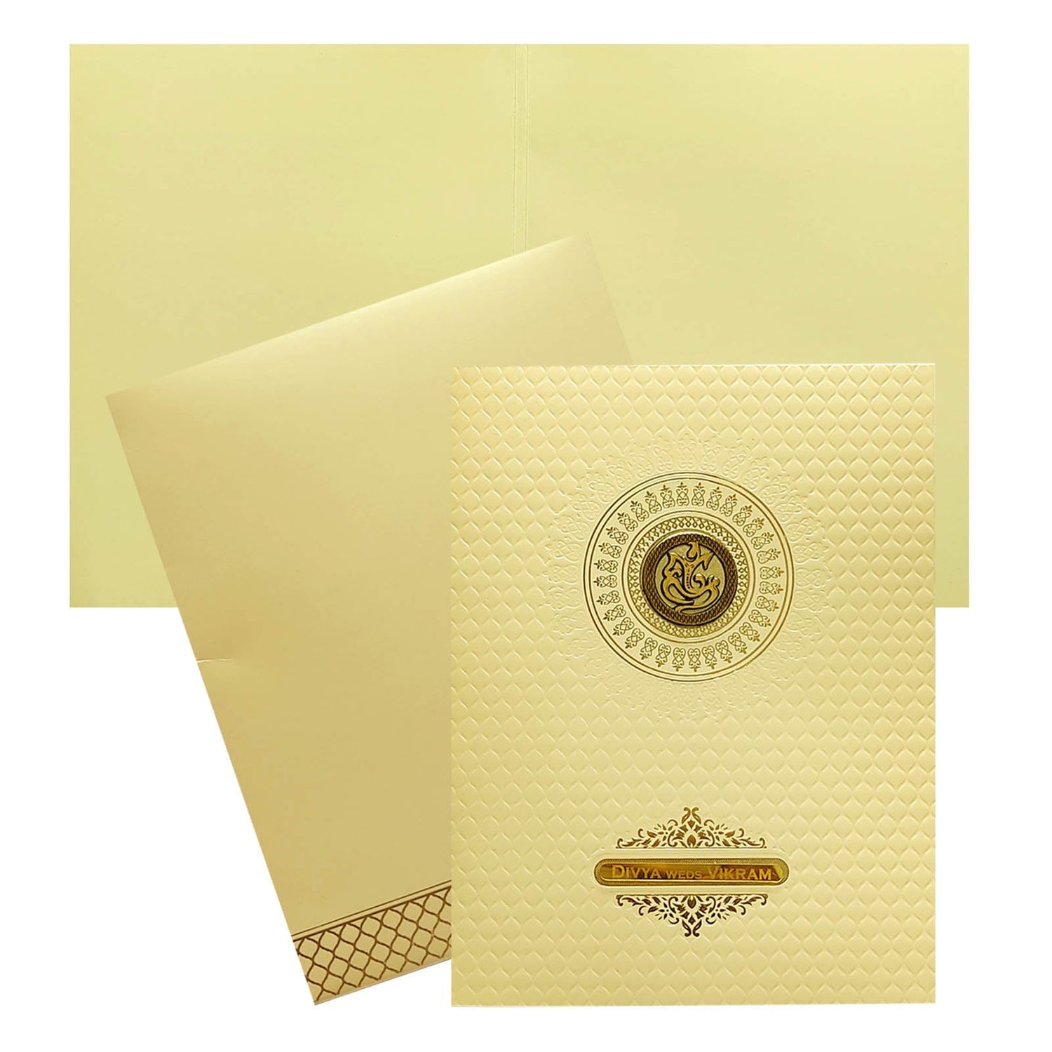 Selling Sandal embossed ganesha invitation card online. Buying invitation cards made easy with King of Cards! ? Customer Support ? Home Delivery.