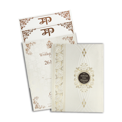 Check out White Floral Padded Wedding Card at best price. ✅WhatsApp Support ✅Express Delivery