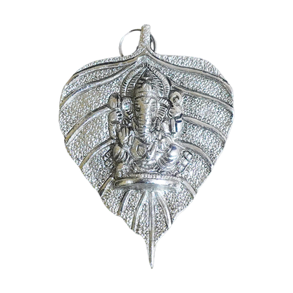 Wall Hanging Ganesha on Peepal Leaf-GRI0660