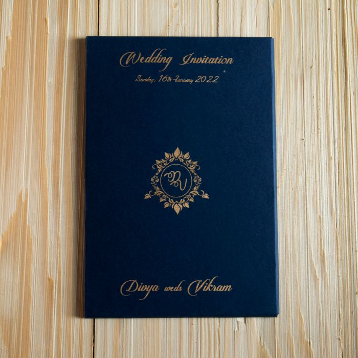 White Acrylic Material Wedding Invitation Card-King of Cards