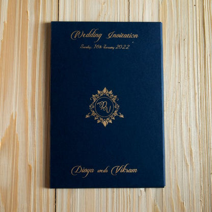 White Acrylic Material Wedding Invitation Card-King of Cards