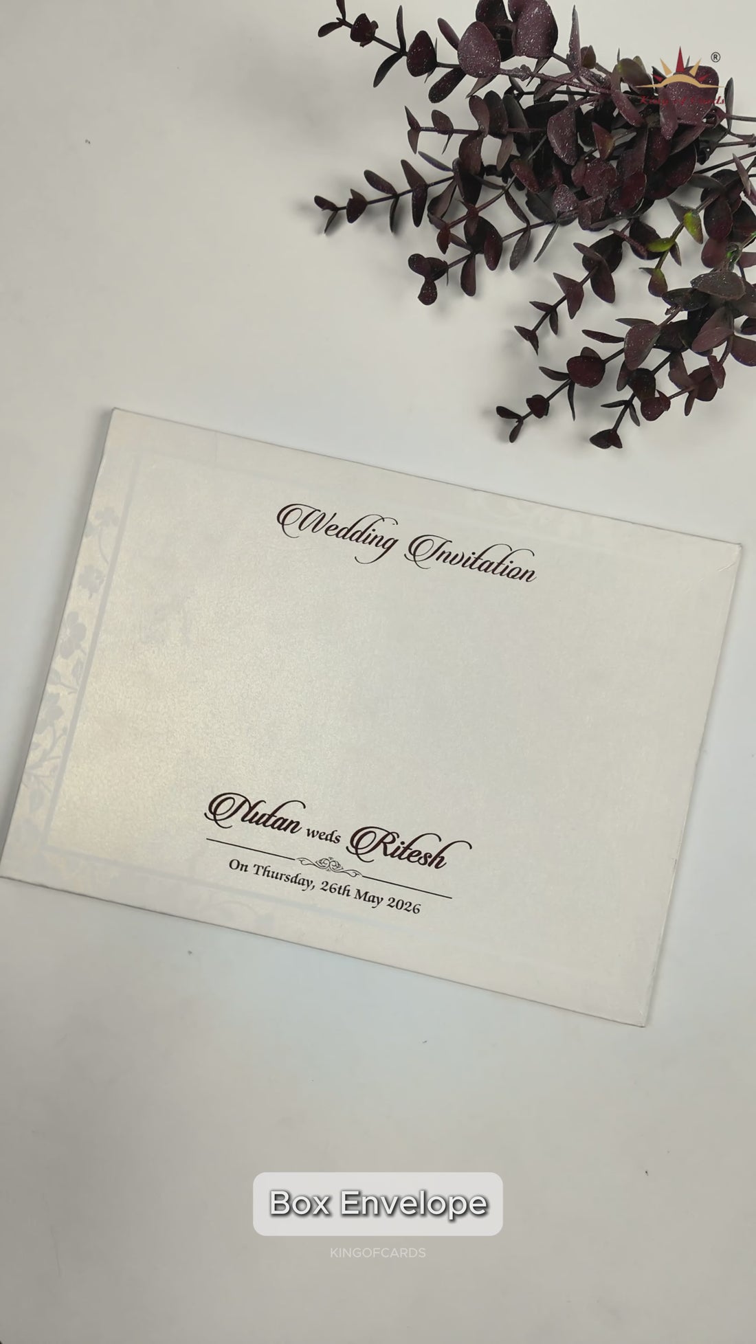 White Floral Medallion Door Padded Wedding Card-KRE28340