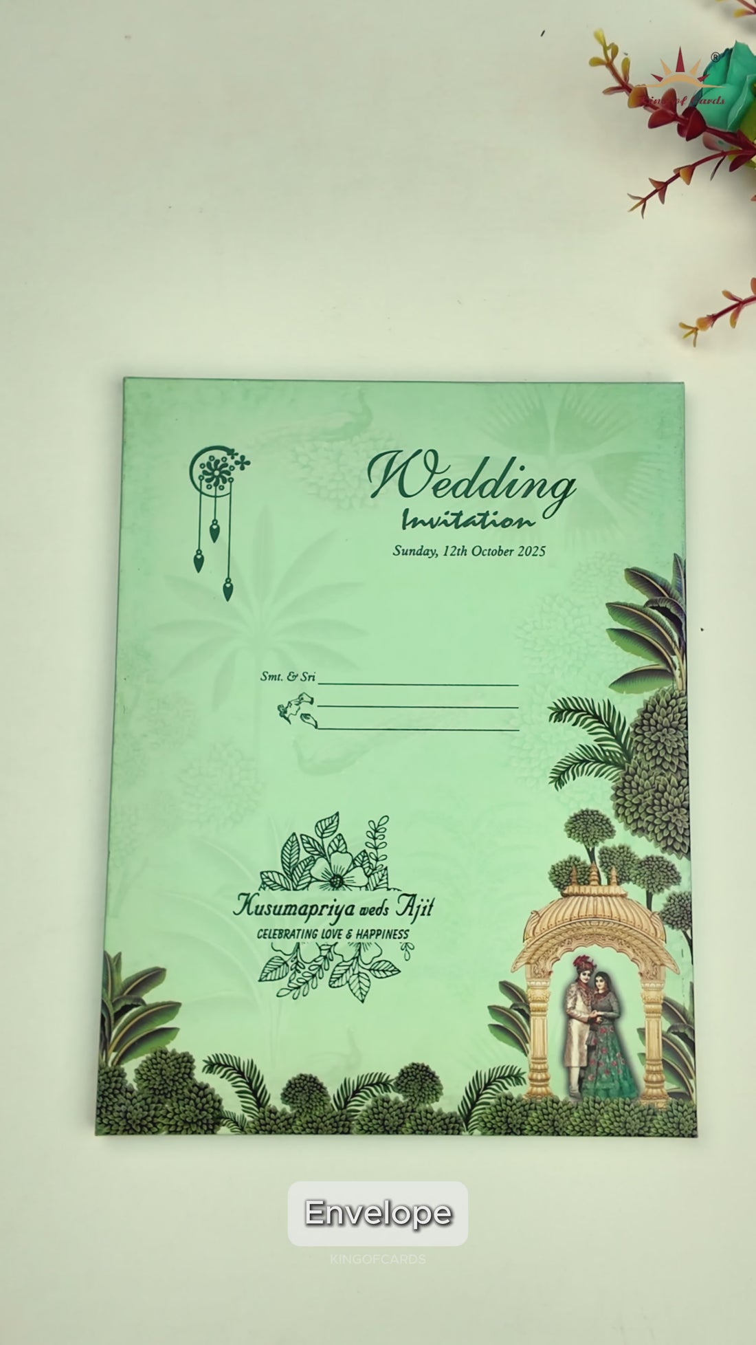 Green Royal Bride Groom Padded Wedding Card-KNMO9304
