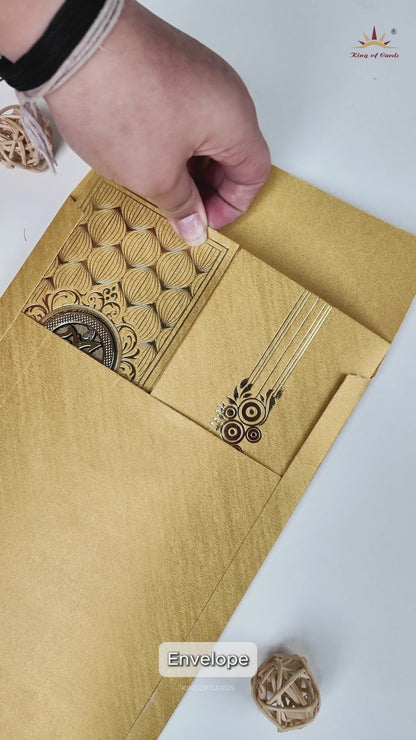 Gold Couple Gatefold Wedding Card-KNCM045G