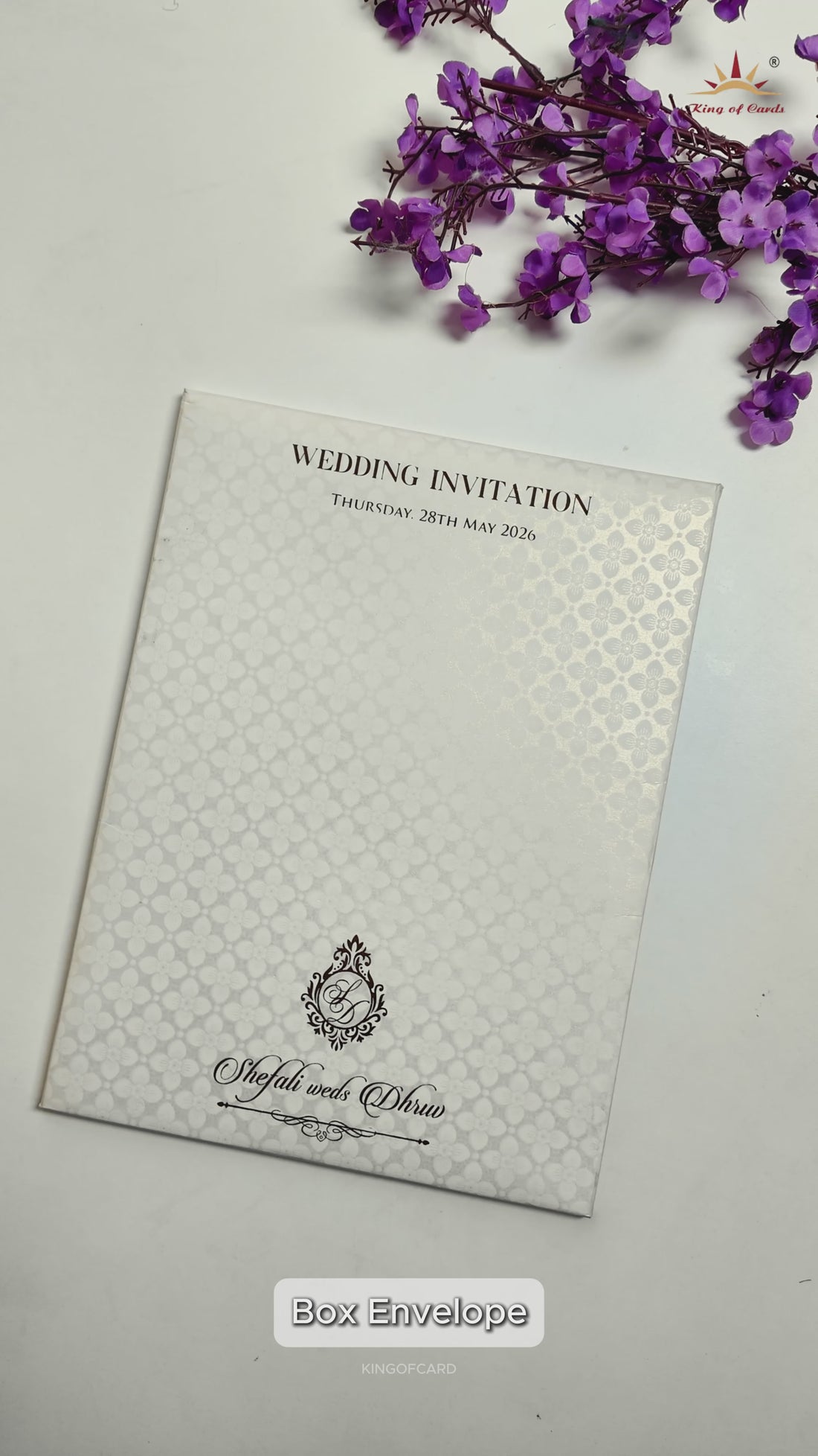 White Gold Geometric Padded Wedding card-KRE28200
