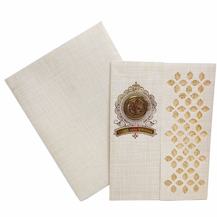 Sandal Metallic Die Cut With Gold Wolly And Ganesha-KNK7038S-King of Cards